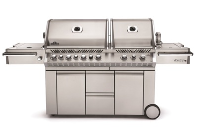 pro825-napoleon-grills.jpg